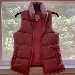 Old navy puffer jacket